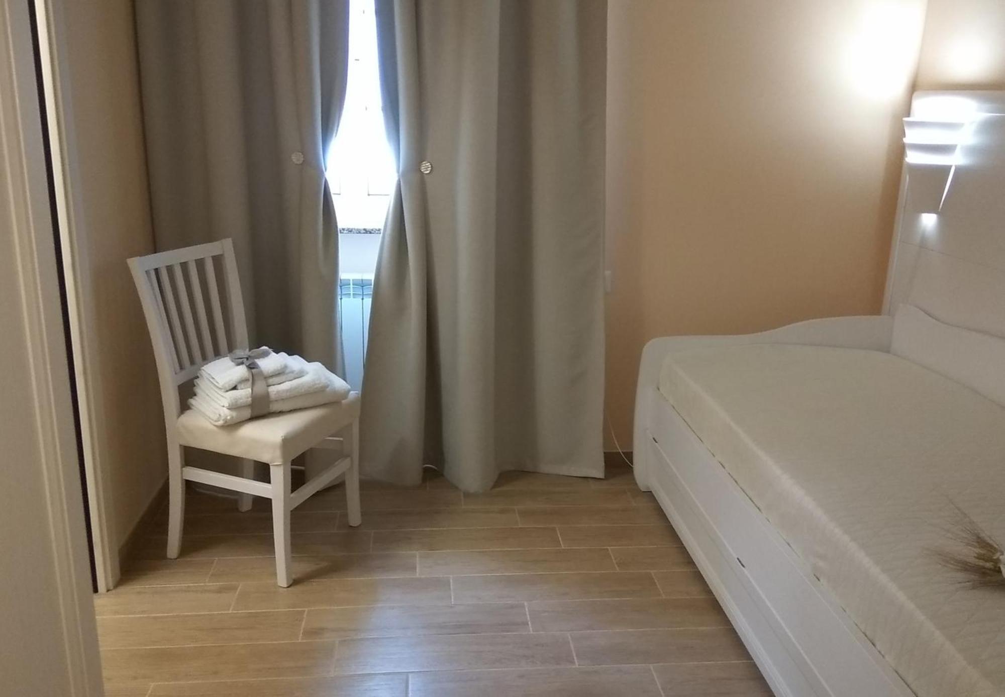 Bed and Breakfast Le Camelie Marina di Ginosa Zimmer foto